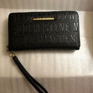 Steve Madden Black Embossed Wristlet Wallet